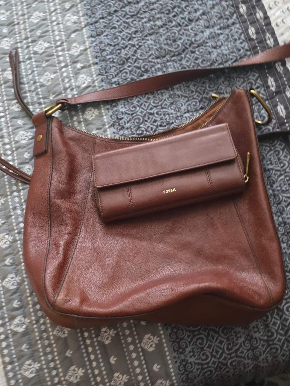Fossil Brown Leather Shoulder Bag with Front Pouch